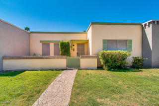 552 Hobson Plz, Mesa, AZ 85203-7145