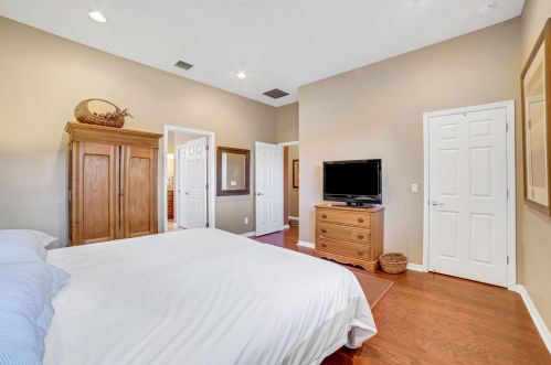 1353 Bourne Dr, Jupiter FL 33458-2915 exterior