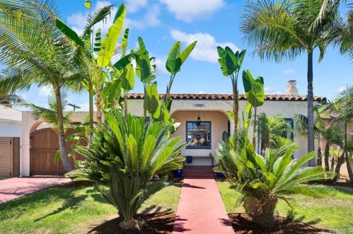 4826 Sussex Dr, San Diego, CA 92116-2313