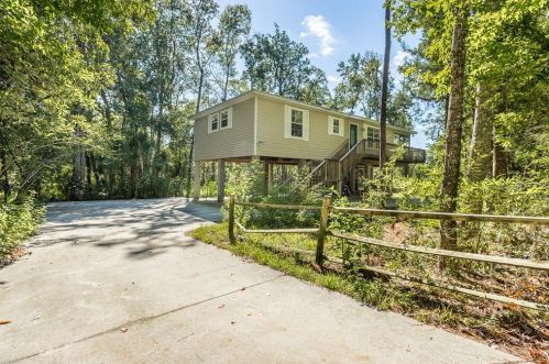 3887 Sopchoppy Hwy, Saint Teresa, FL 32358-1787
