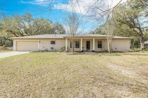 5435 Inwood Dr, Milton, FL 32571-8384