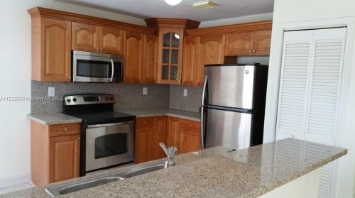 17474 10th St, Hollywood FL  33029-3116 exterior