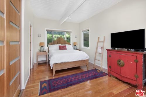 1145 Old Topanga Cyn Rd, Topanga CA  90290-3825 exterior