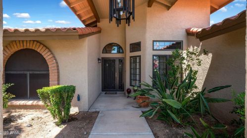 16012 10th St, Phoenix AZ  85022-3100 exterior