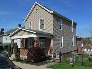 1532 Poplar St, Greensburg, PA 15601-5454