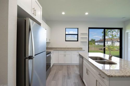 448 Rayneta St, Lehigh Acres FL 33974-0491 exterior