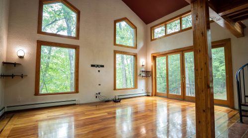 1044 Plain Rd, Hinsdale NH  03451-2150 exterior