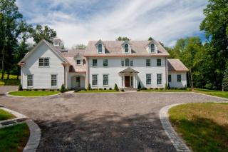 334 Hook Rd, Katonah, NY 10536-3820