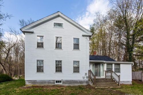 72 Prospect St, New Hartford, CT 06057-2222