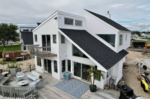 326 Lido Promenade, North Lindenhurst NY  11757-6600 exterior