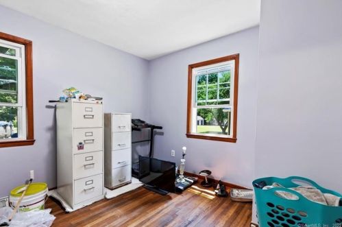378 Chestnut Hill Ave, Waterbury CT  06704-1616 exterior