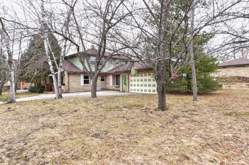 138 Van Norman Ave, Milwaukee WI 53235-5723 exterior