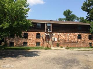 5477 Hopkins St, Milwaukee WI  53209-4637 exterior