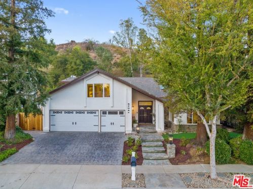 27041 Esward Dr, Calabasas CA  91301-2322 exterior