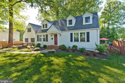 7825 Shreve Rd, Falls Church, VA 22043-3342