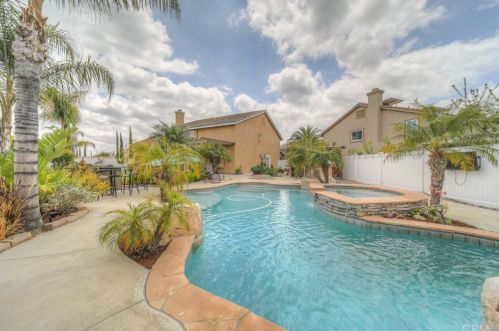 15 Del Fiore, Lake Elsinore, CA 92532-0222