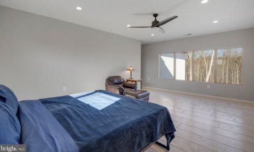 39744 Mount Gilead Rd, Leesburg VA 20175-6712 exterior