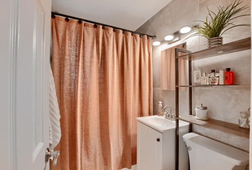 1646 3rd Ave, Delray Beach FL  33444-4117 exterior