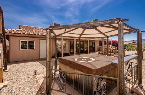 321 Acoma Blvd, Lake Havasu City AZ  86403-5050 exterior