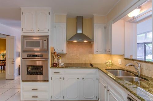 4500 Westlake Dr, Fort Worth TX  76109-4936 exterior