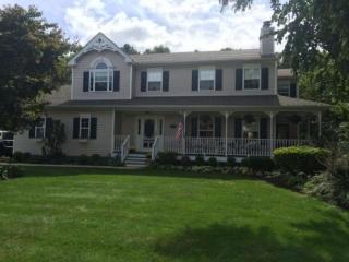 10 Winmar Way, South Setauket, NY 11720-2873
