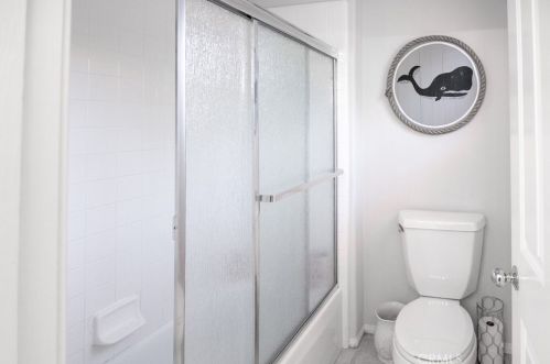 1 Belfort, Newport Beach CA  92657-1075 exterior