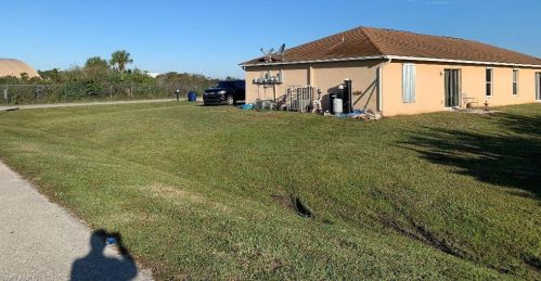2448 Venice Ave, Lehigh Acres, FL 33971-5284