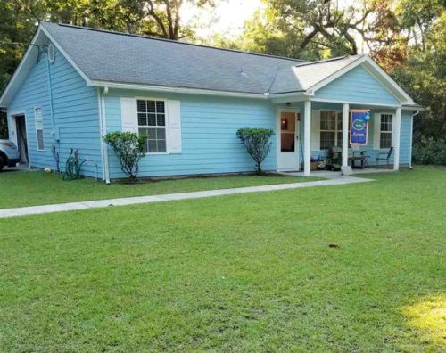 152 Iroquois Rd, Crawfordville, FL 32327-2774
