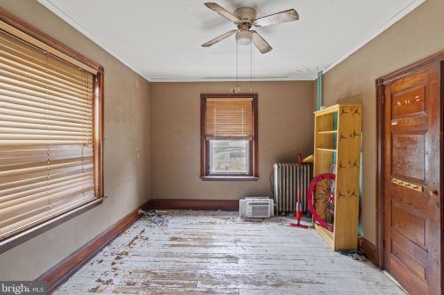 427 Columbia Ave, Lansdale PA 19446-3505 exterior