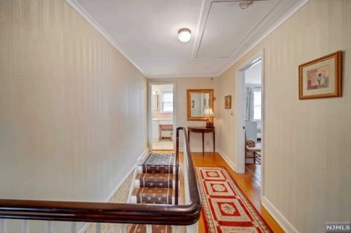 455 Columbia Blvd, Wood-Ridge NJ  07075-1601 exterior
