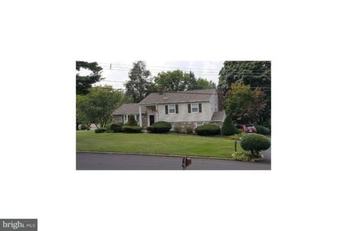 467 Jefferson Dr, Southampton, PA 18966-4413