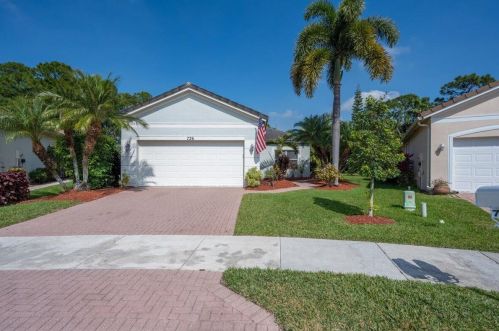 726 Rocky Bayou Ter, Fort Pierce, FL 34986-2070