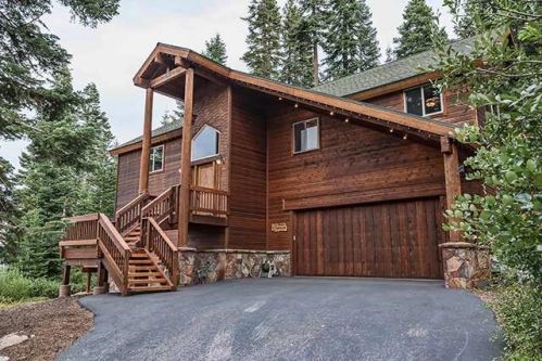 11410 Ski Slope Way, Truckee CA  96161-6616 exterior