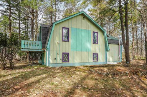 11 Stonewall Rd, Alton NH  03809-5149 exterior