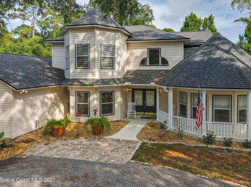 3125 Sandalwood Ln, Titusville, FL 32780-5196