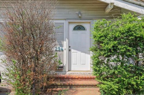 294 Courtland Ave, Stamford, CT 06906-2228
