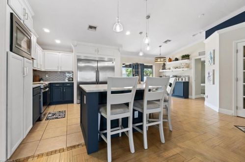 2505 20th Ave, Cape Coral FL  33904-3226 exterior