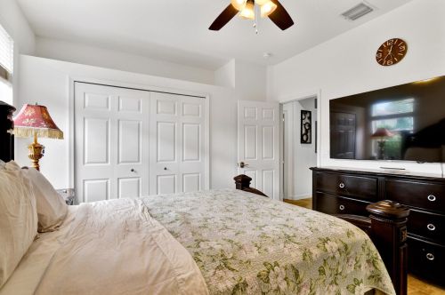 7219 Serrano Ter, Delray Beach FL  33446-2200 exterior