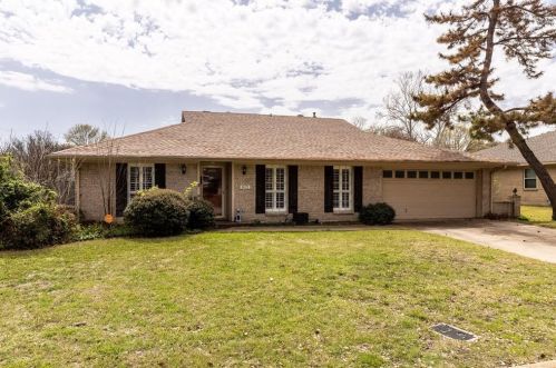 3621 Wayland Dr, Fort Worth TX  76133-3005 exterior