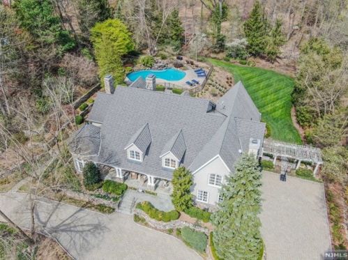 746 Wooded Trl, Franklin Lakes, NJ 07417-1200