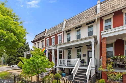 2915 Capitol St, Washington, DC 20002-1018