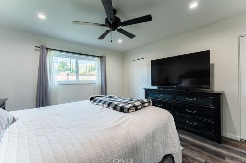 6155 Goshen St, Simi Valley CA 93063-3723 exterior