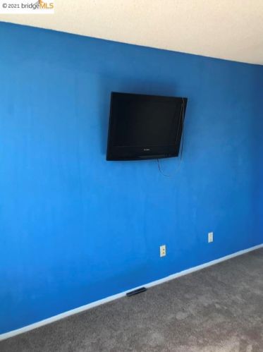 2077 Washington Ave, San Leandro CA  94577-5866 exterior