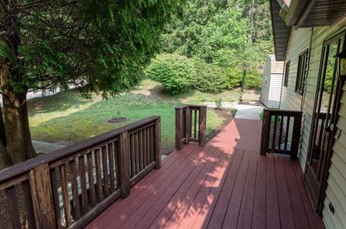 5356 Hardt Rd, Gibsonia, PA 15044-9114