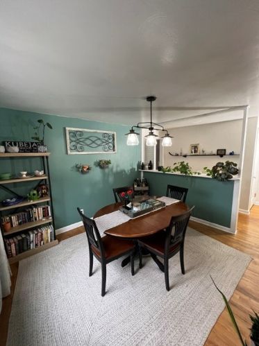 8040 Remington Dr, Pittsburgh PA  15237-6235 exterior