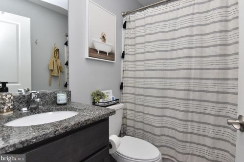 6499 Pleasant Dr, Laurel DE  19956-3298 exterior