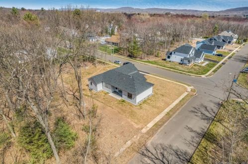 210 Silo Rd, Bristol, CT 06010-8065
