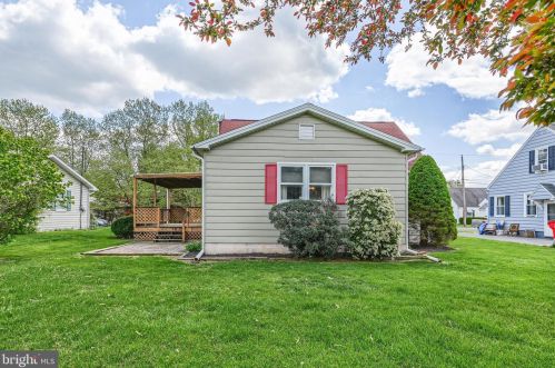 127 Franklin St, Charnita PA  17320-9211 exterior