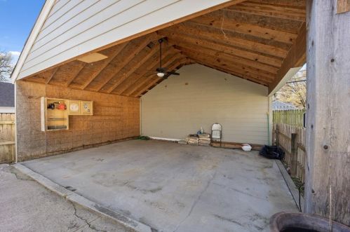 3527 Westcliff Rd, Fort Worth TX  76109-2821 exterior