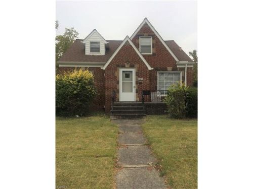 861 232nd St, Cleveland, OH 44123-2511